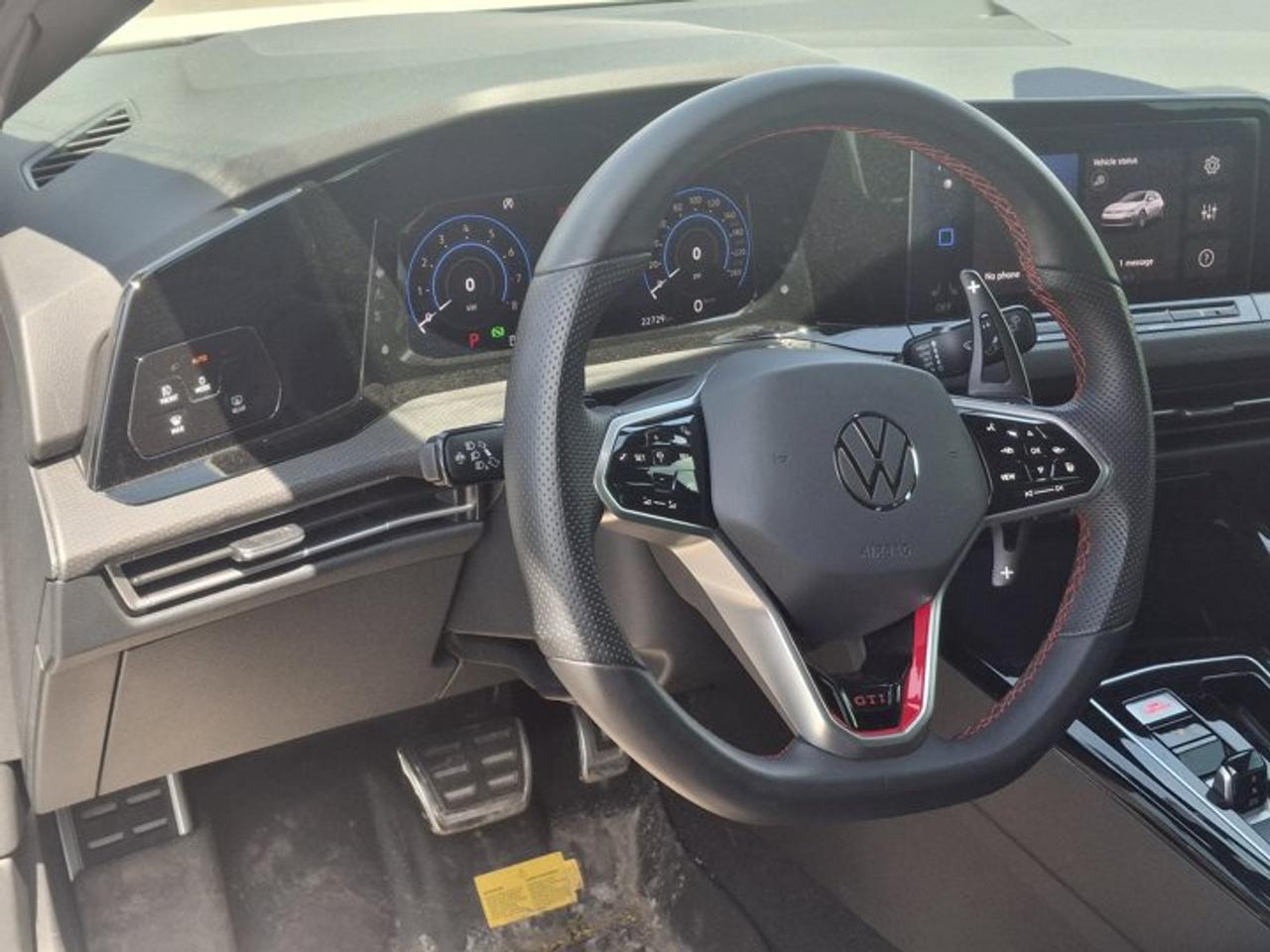 2024 Volkswagen Golf GTI Autobahn | Sunroof | Heated Seats | CarPlay & Android Auto | Alloy Wheels | & Much More ! Photo