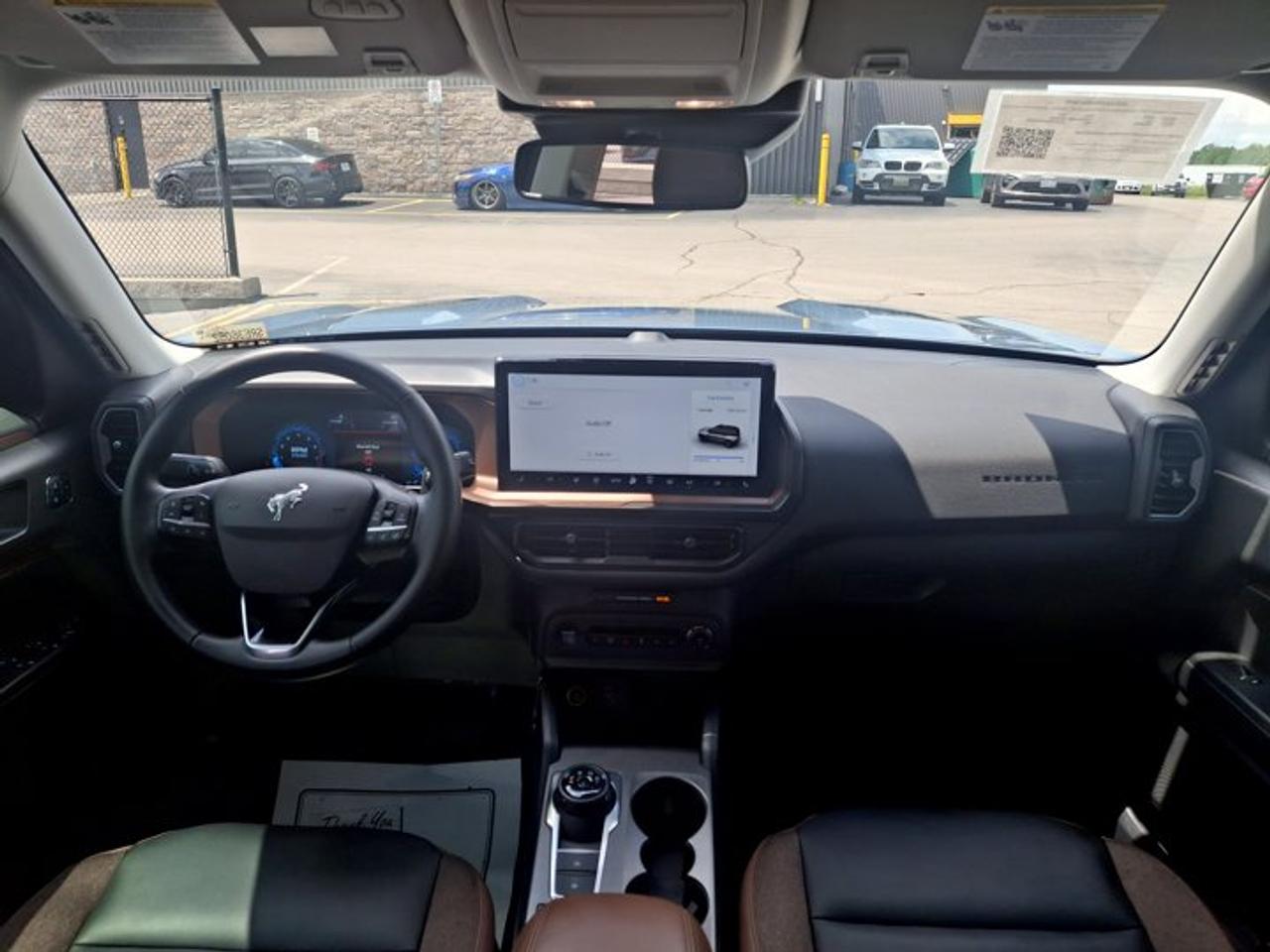 2025 Ford Bronco Sport Outer Banks | Heated Seats | Remote Start | Lane Keep Assist | Carplay + Android Auto and More ! Photo