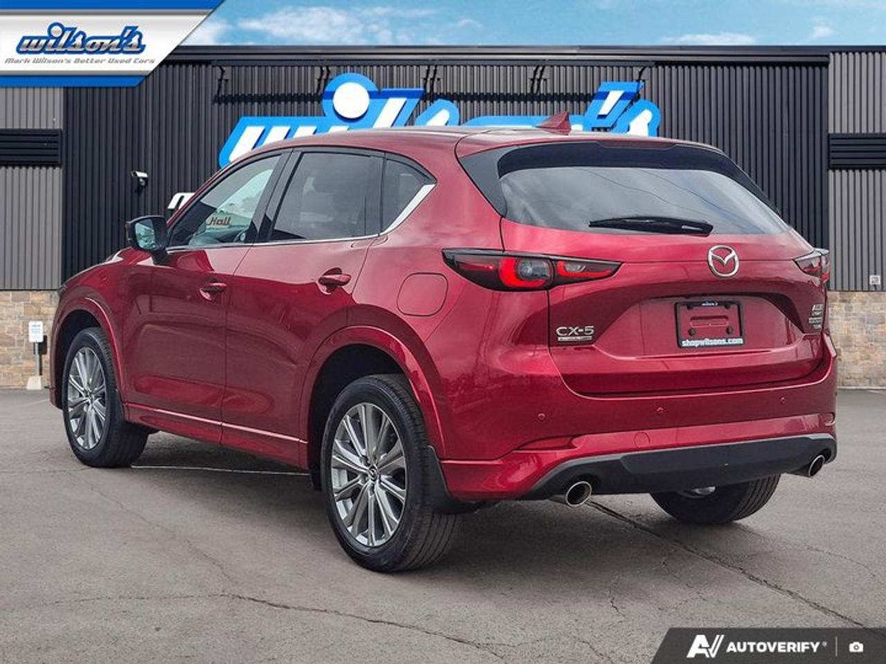 2022 Mazda CX-5 Signature Turbo AWD | Leather | Sunroof | Navi | Heated Seats + Steering | Power Liftgate and More ! Photo