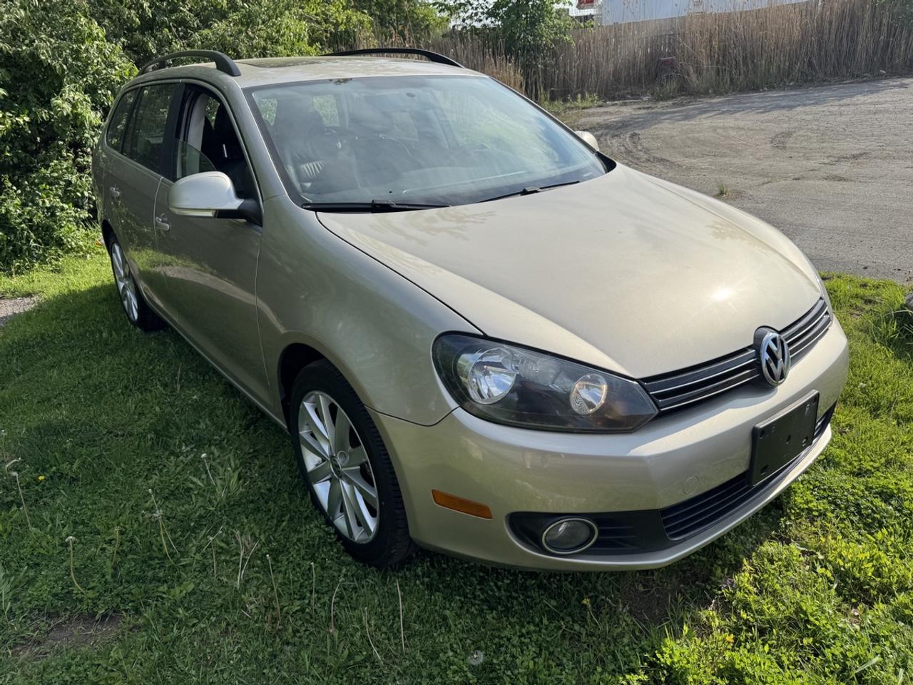 2013 Volkswagen Jetta SportWagen Photo