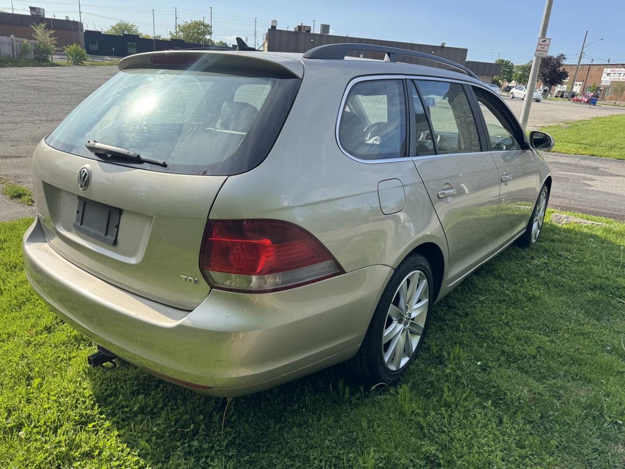 2013 Volkswagen Jetta SportWagen Photo