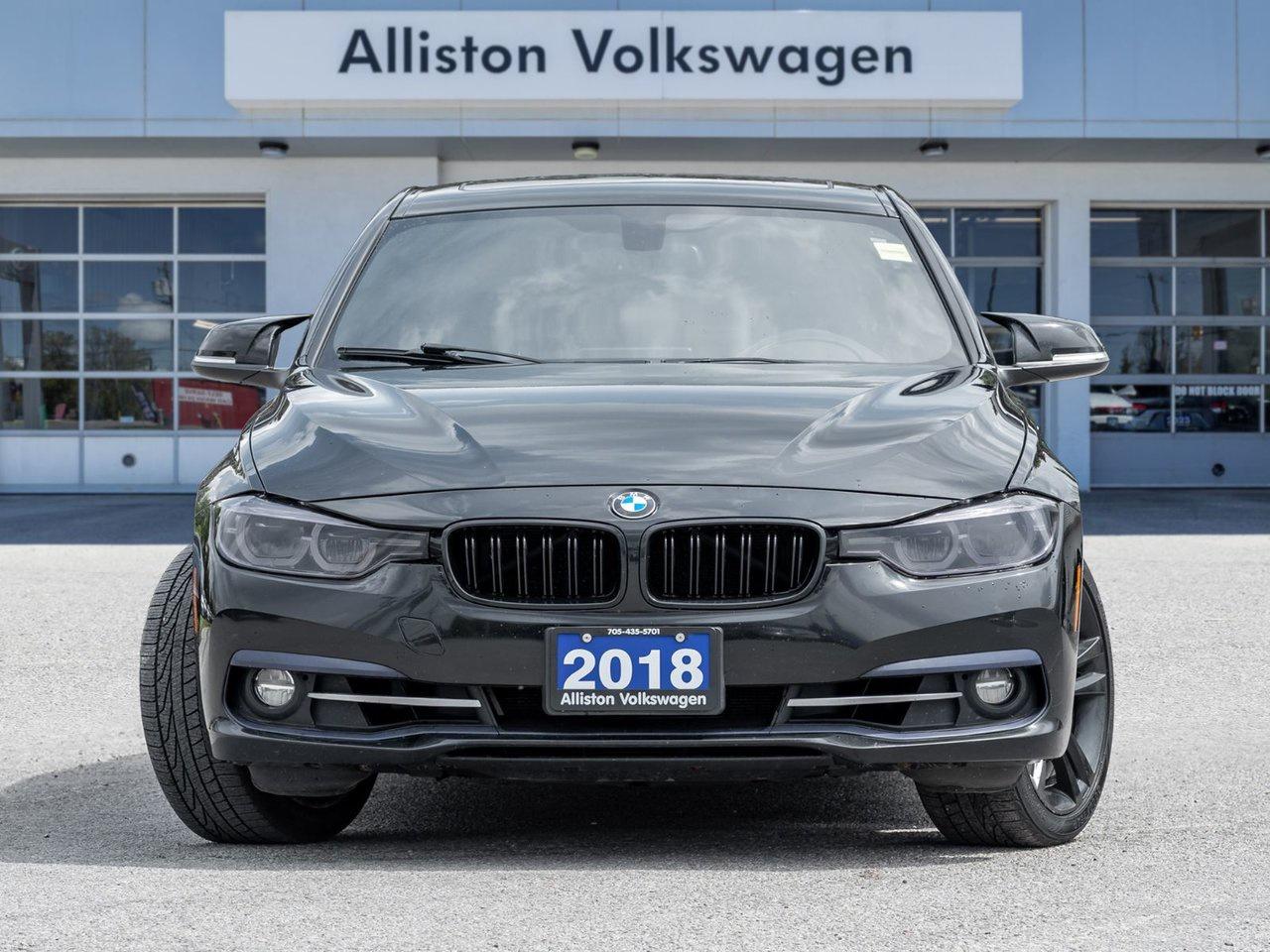 2018 BMW 3 Series 330i xDrive Photo