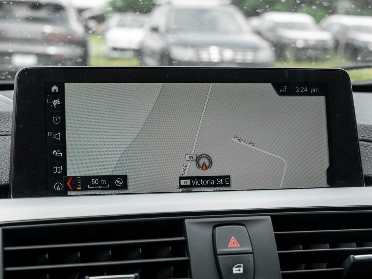 2018 BMW 3 Series 330i xDrive Photo