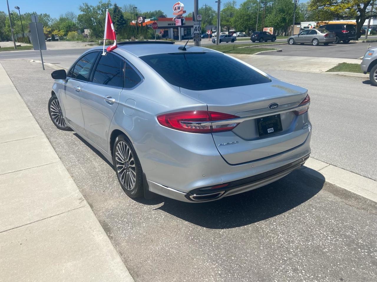 2017 Ford Fusion SE Photo