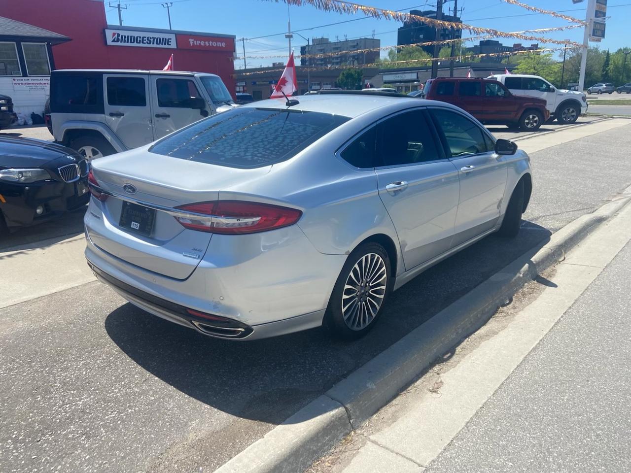 2017 Ford Fusion SE Photo