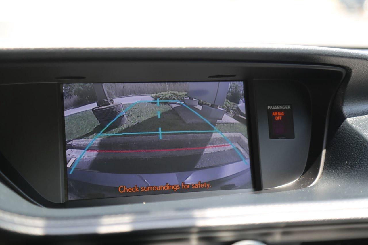2014 Lexus ES 350 4dr Sdn Photo