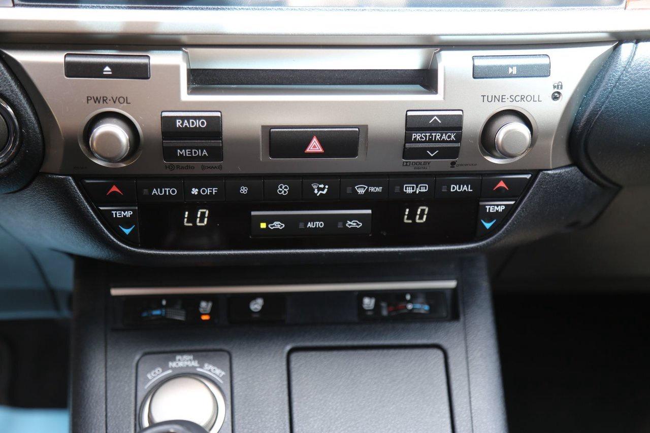 2014 Lexus ES 350 4dr Sdn Photo
