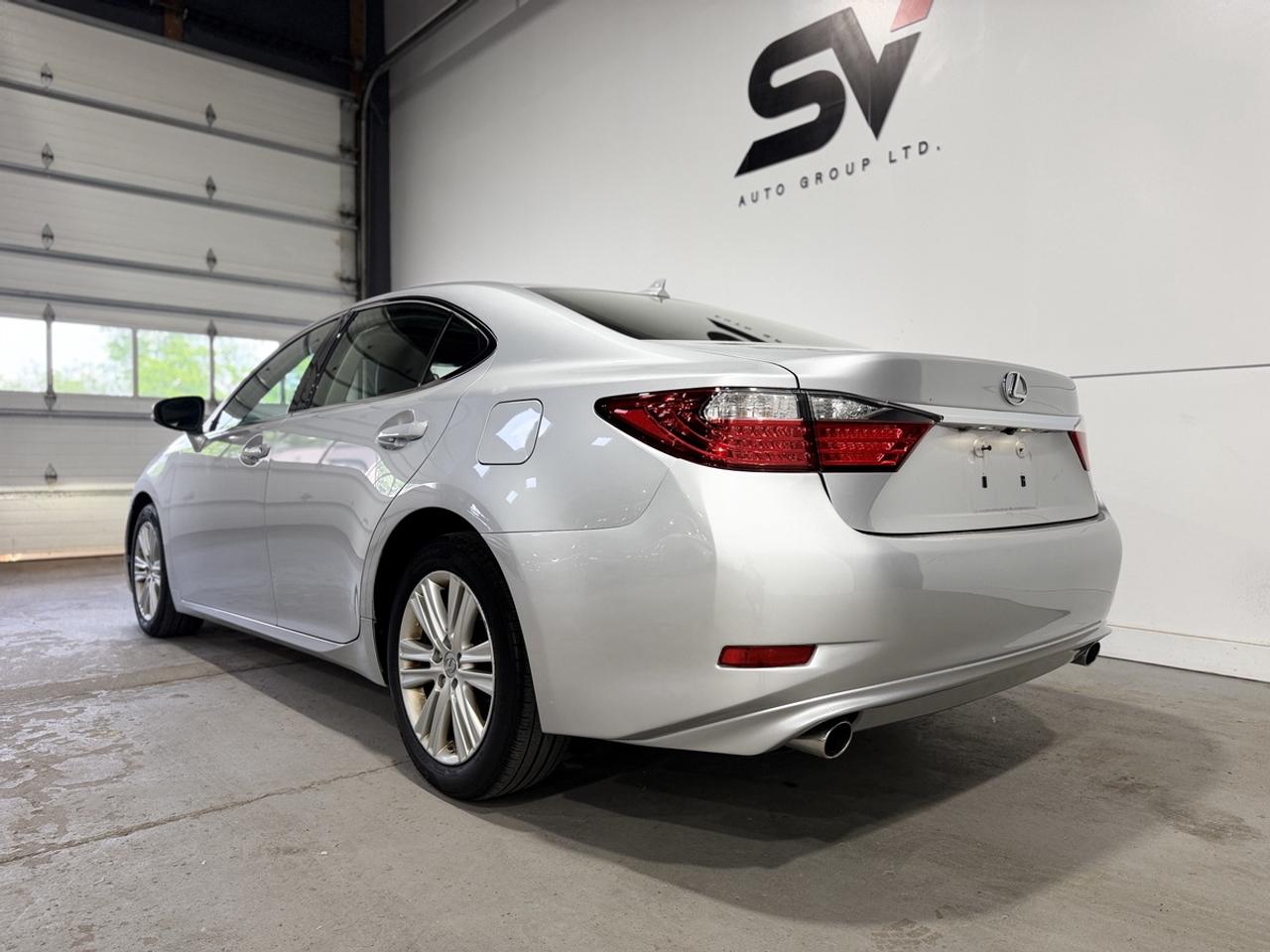 2013 Lexus ES 350 Photo4