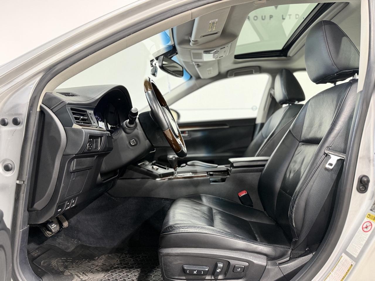 2013 Lexus ES 350 Photo