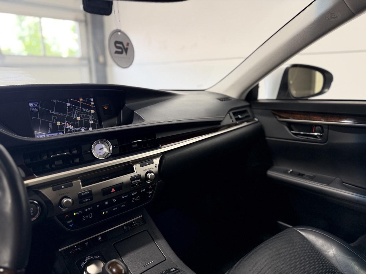 2013 Lexus ES 350 Photo