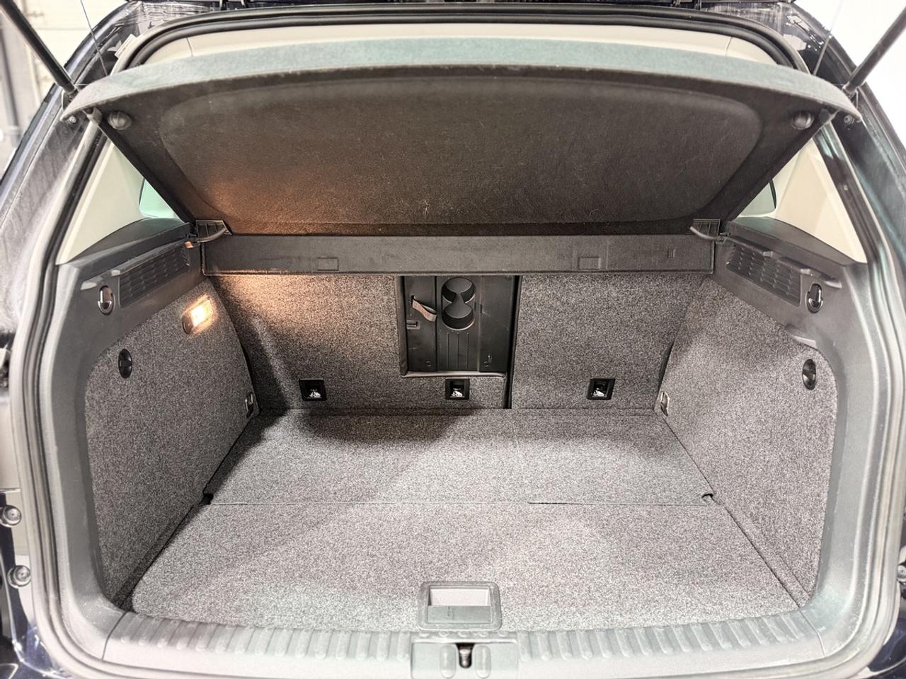 2017 Volkswagen Tiguan Wolfsburg Edition Photo