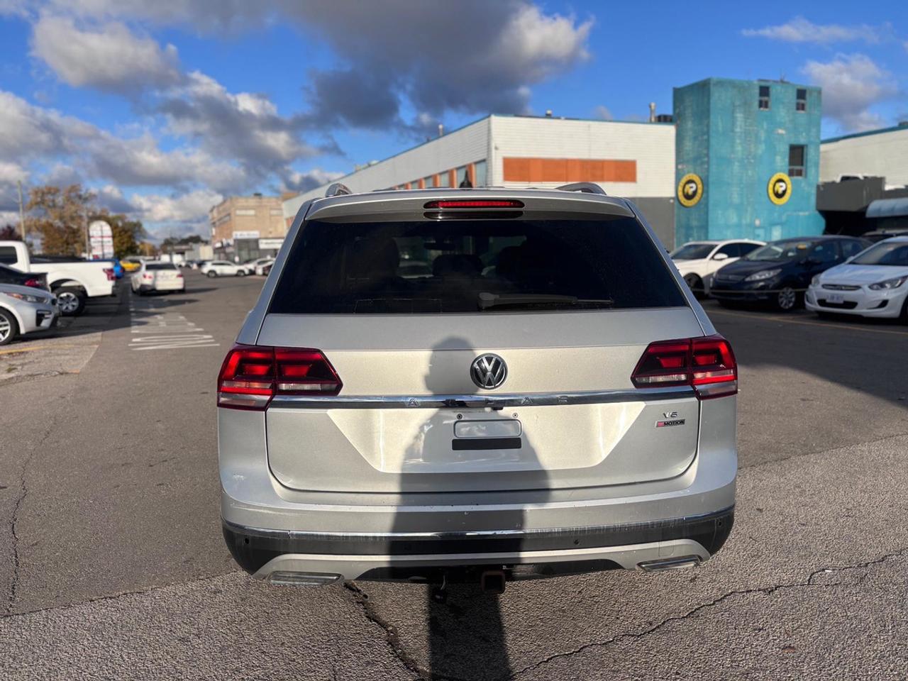 2018 Volkswagen Atlas SEL Photo