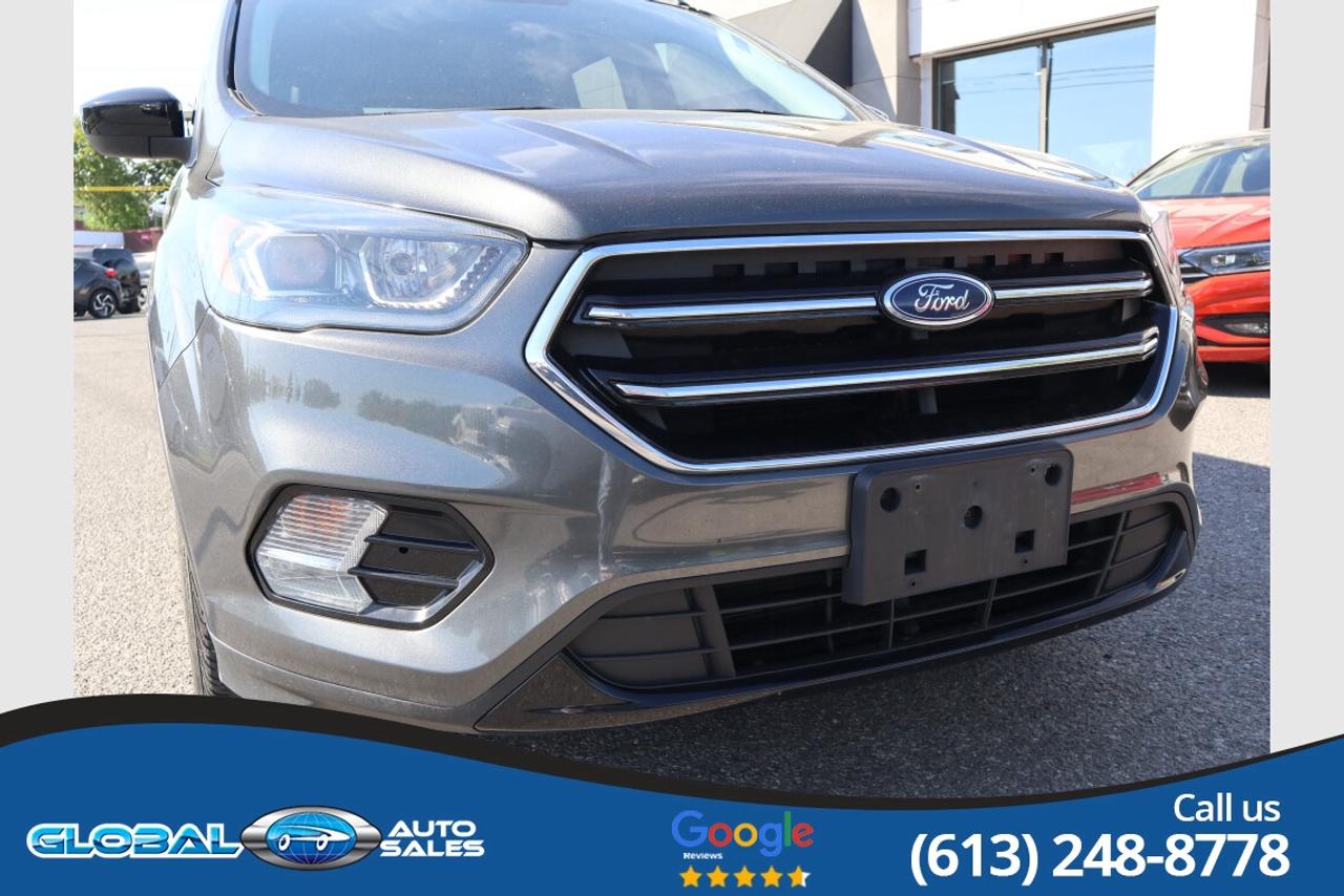 2017 Ford Escape SE Photo