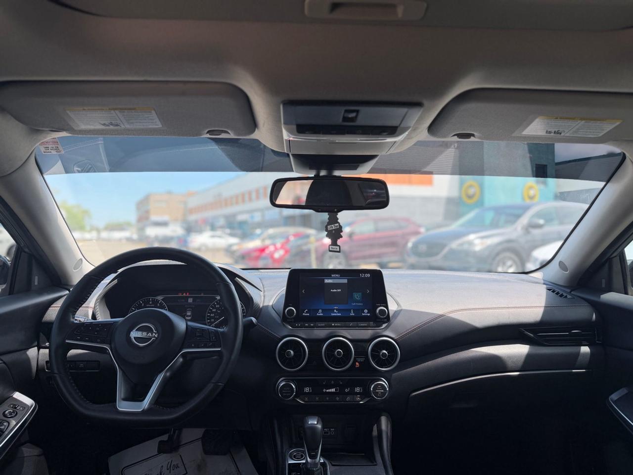2024 Nissan Sentra SR Photo