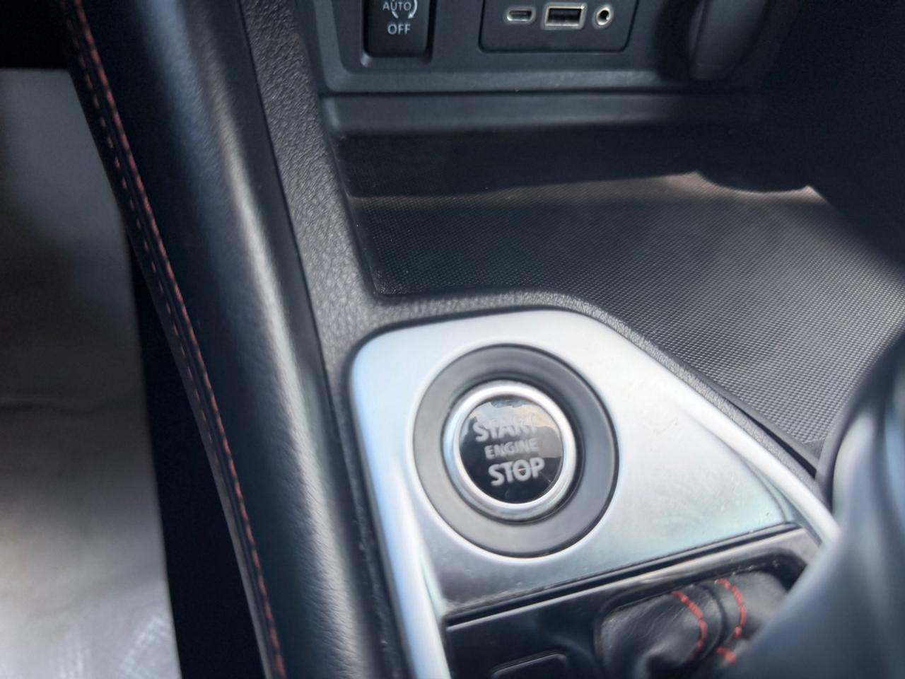 2024 Nissan Sentra SR Photo