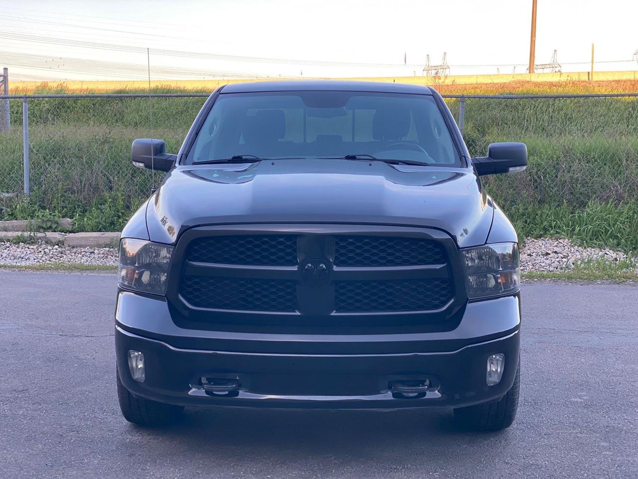 2018 RAM 1500 BIG HORN HEMI 4*4 Crew Cab 6’4” Box Photo