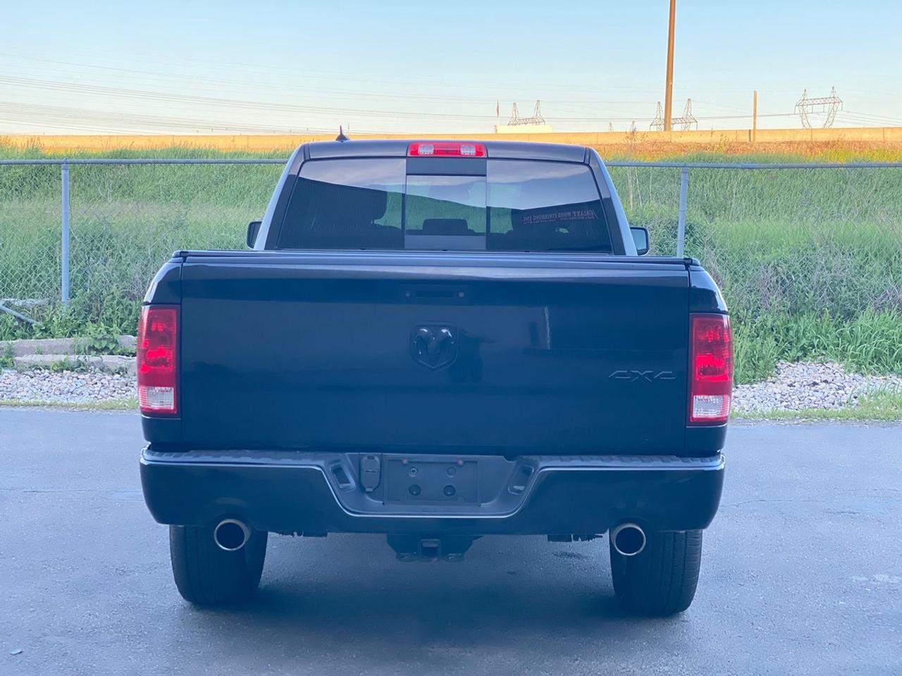 2018 RAM 1500 BIG HORN HEMI 4*4 Crew Cab 6’4” Box Photo