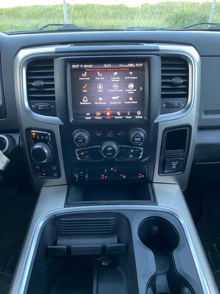 2018 RAM 1500 BIG HORN HEMI 4*4 Crew Cab 6’4” Box Photo