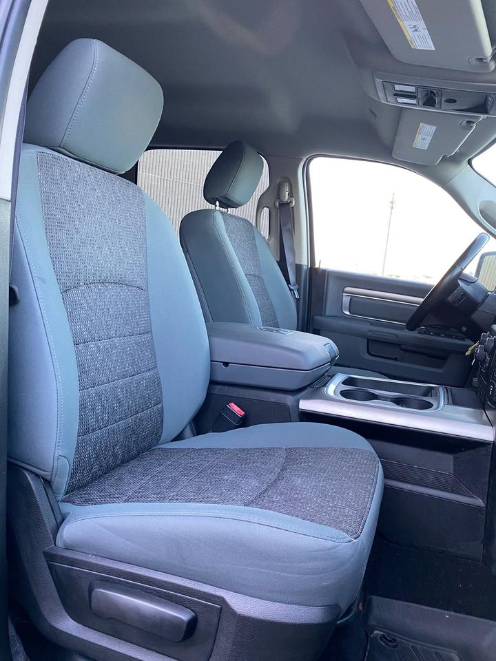 2018 RAM 1500 BIG HORN HEMI 4*4 Crew Cab 6’4” Box Photo