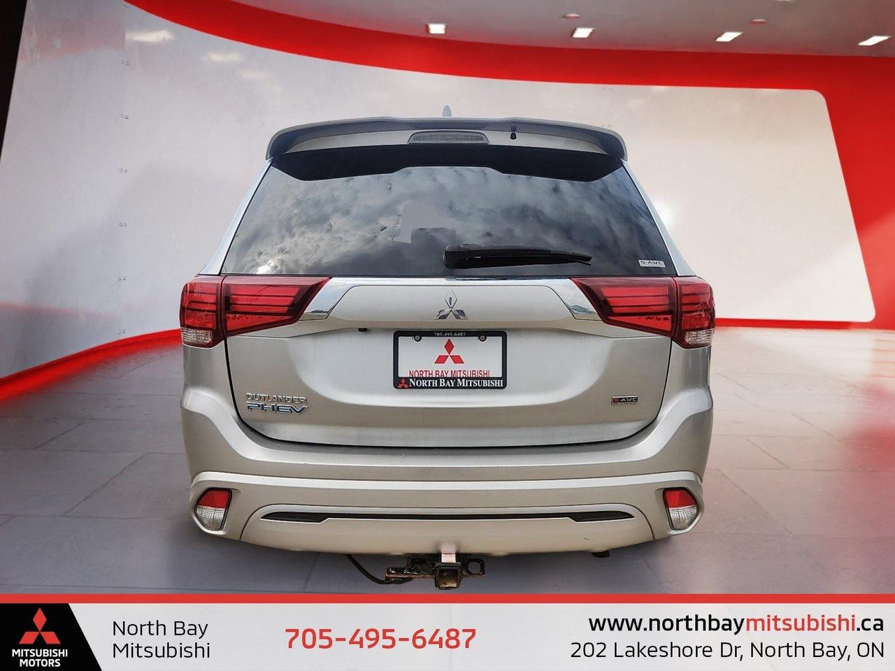 2022 Mitsubishi Outlander PHEV BLACK EDITION Photo
