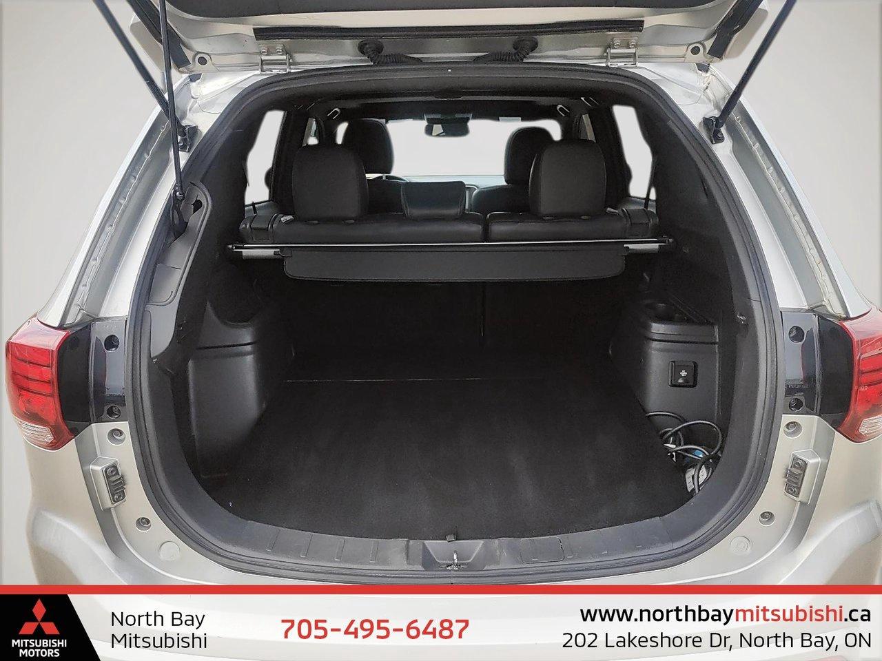 2022 Mitsubishi Outlander PHEV BLACK EDITION Photo