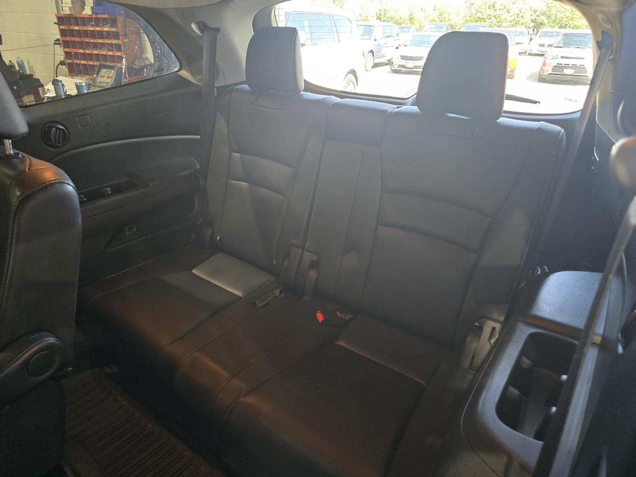 2017 Honda Pilot Touring Photo
