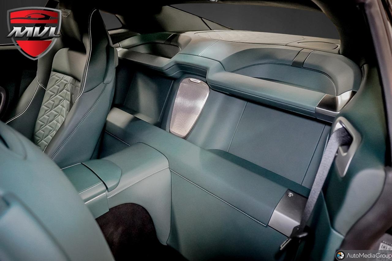 2025 Aston Martin Vanquish  Photo