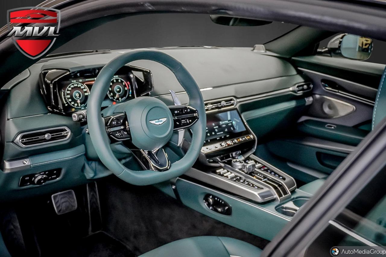 2025 Aston Martin Vanquish  Photo