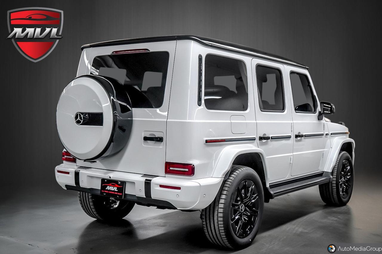 2025 Mercedes-Benz G-Class Base G 580e 4dr All-Wheel Drive Photo4