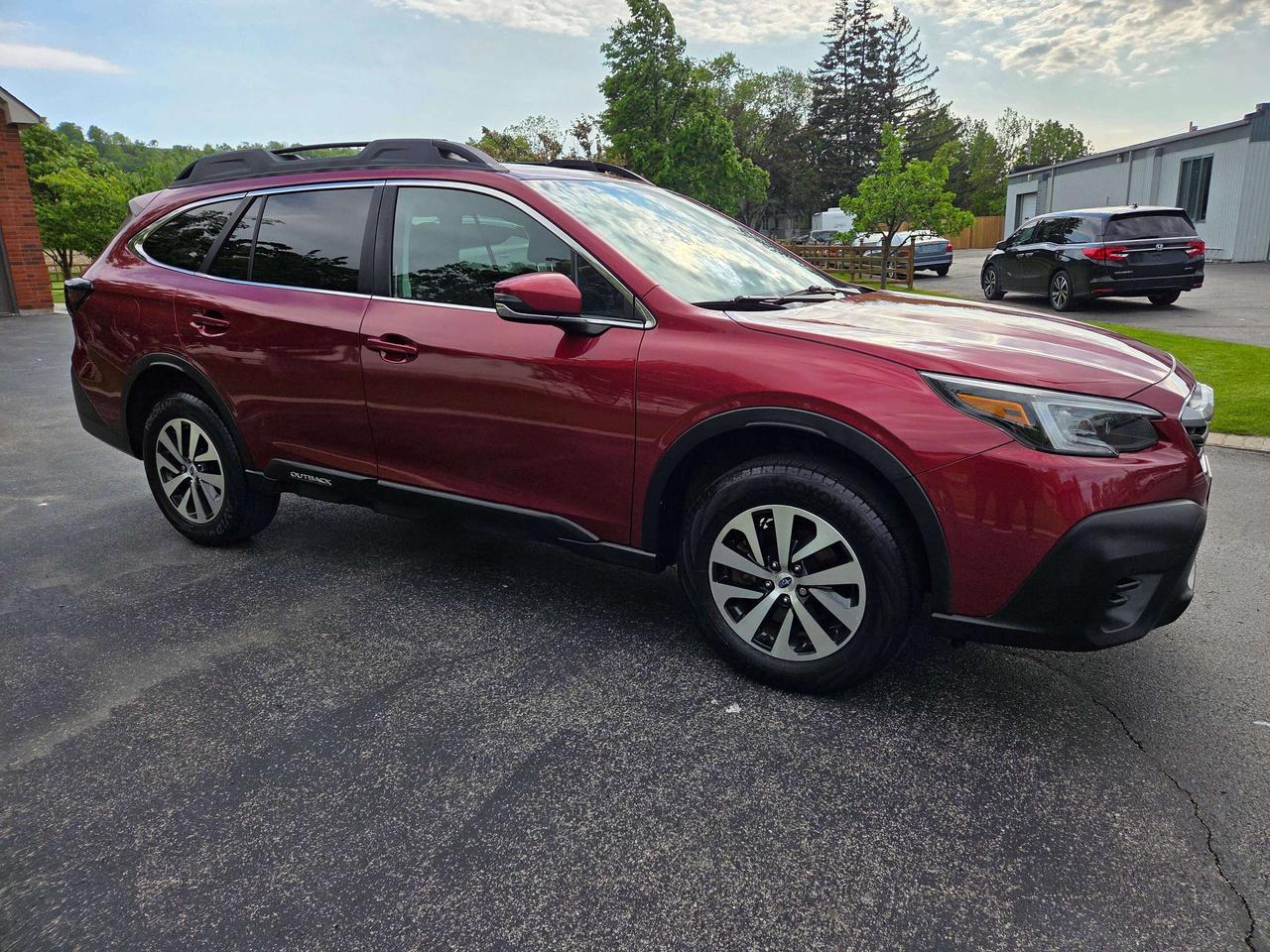 2020 Subaru Outback Touring Photo