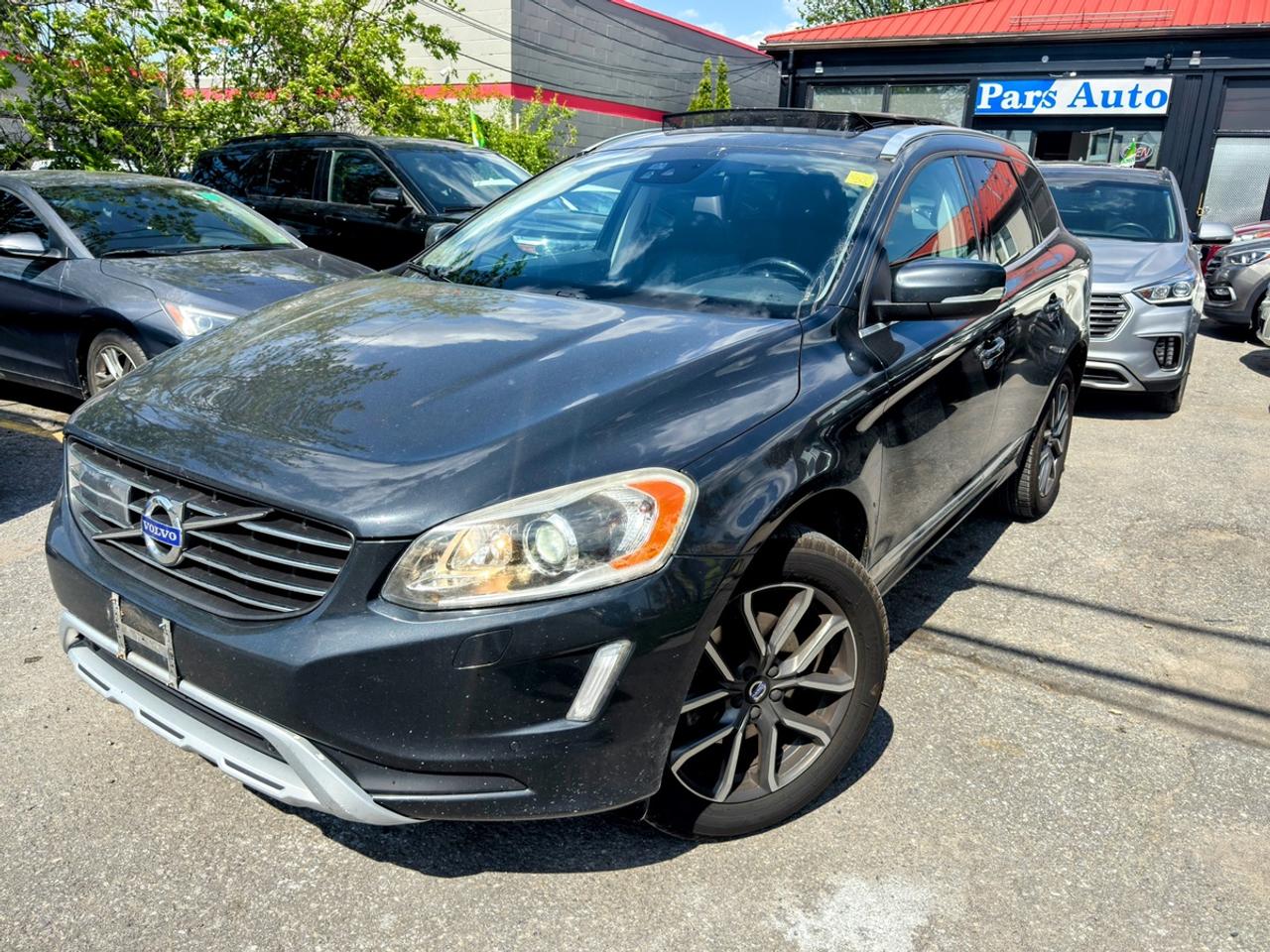 2016 Volvo XC60 Premier Photo0