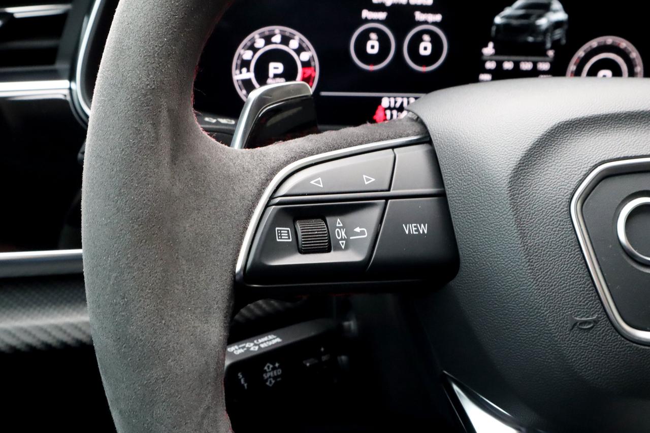 2021 Audi RS Q8  Photo