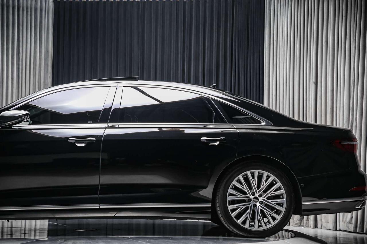 2021 Audi A8 60 TFSI V8 QUATTRO  NOACCIDENT LONGWHEEL SERV.RECS Photo