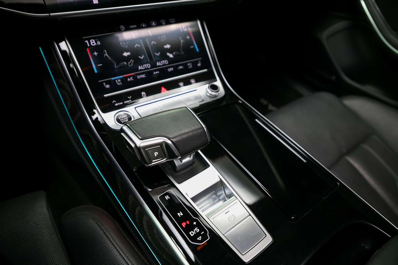 2021 Audi A8 60 TFSI V8 QUATTRO  NOACCIDENT LONGWHEEL SERV.RECS Photo