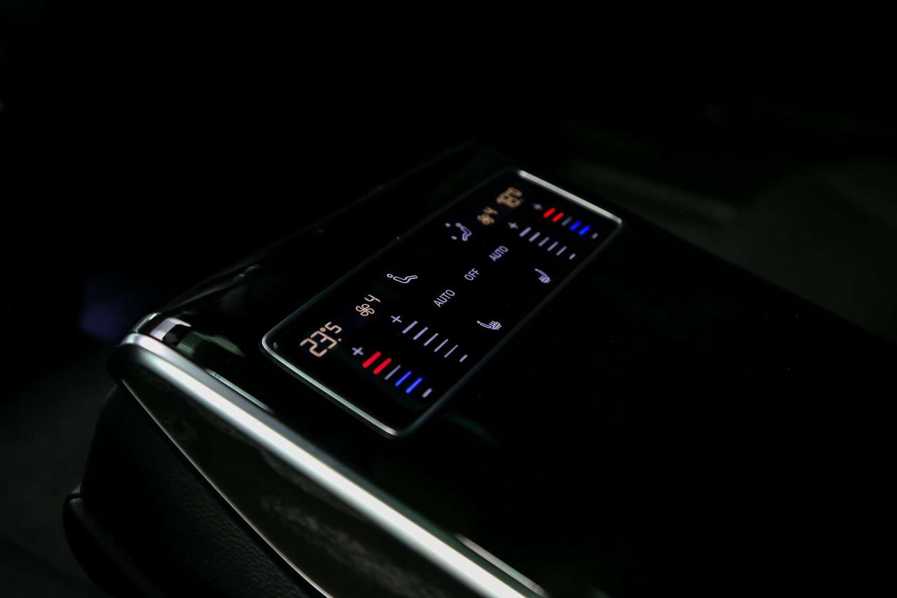 2021 Audi A8 60 TFSI V8 QUATTRO  NOACCIDENT LONGWHEEL SERV.RECS Photo