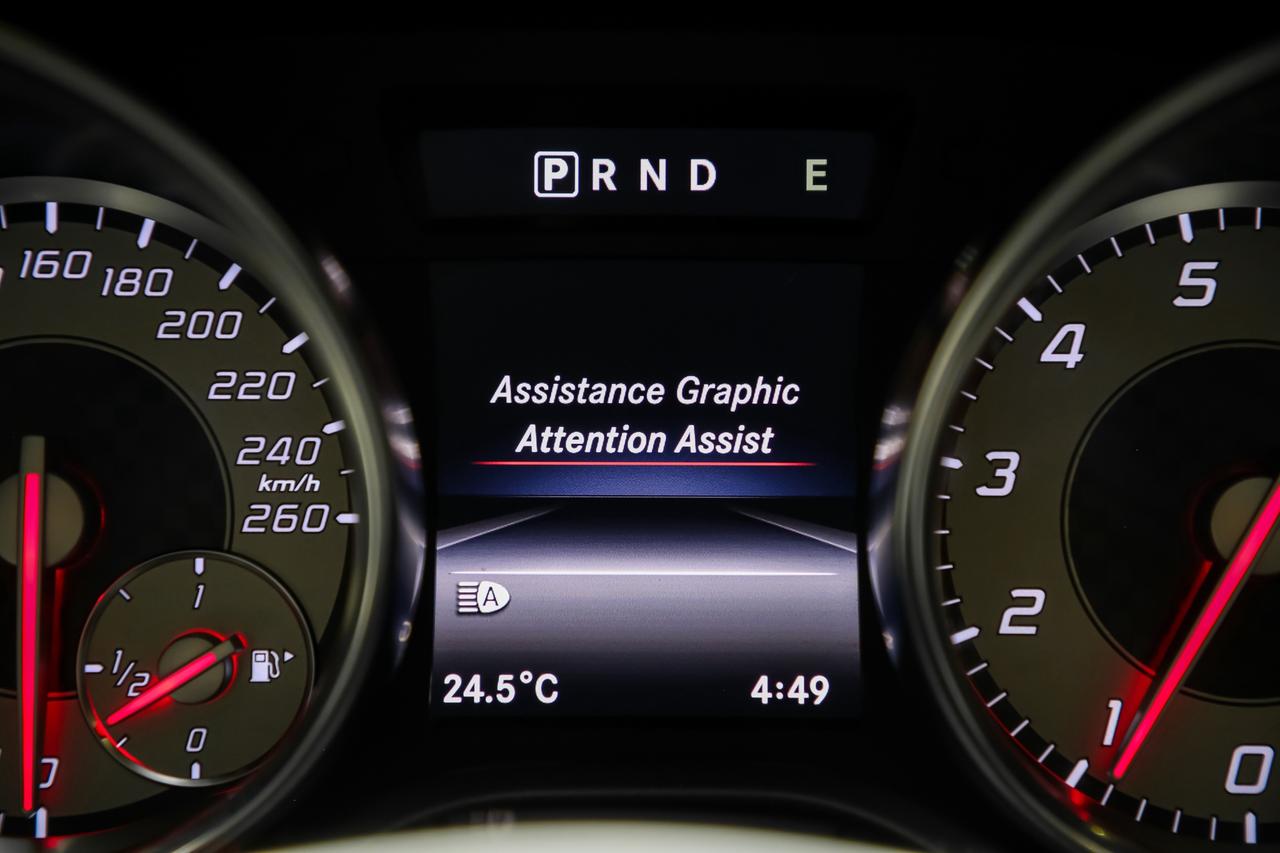 2015 Mercedes-Benz SLK-Class SLK 250 ROADSTER PREMIUMPKG NAV HANDLINGPKG 18INCH Photo