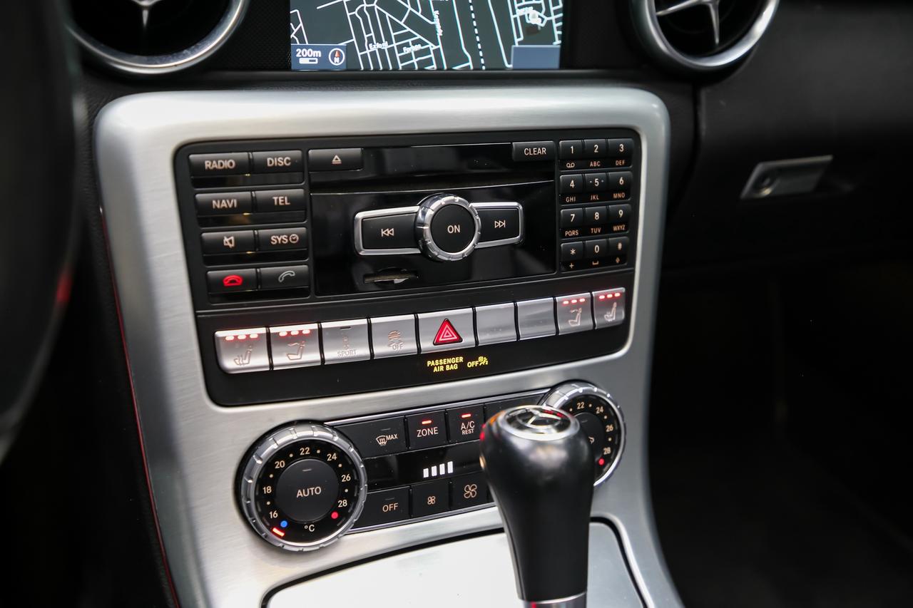 2015 Mercedes-Benz SLK-Class SLK 250 ROADSTER PREMIUMPKG NAV HANDLINGPKG 18INCH Photo
