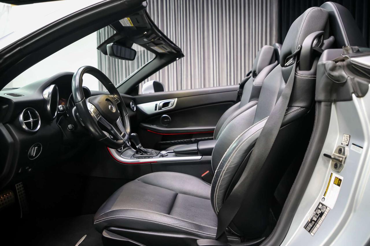 2015 Mercedes-Benz SLK SLK 250 ROADSTER PREMIUMPKG NAV HANDLINGPKG 18INCH Photo