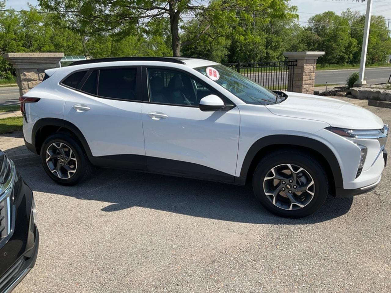 2024 Chevrolet Trax LT Photo
