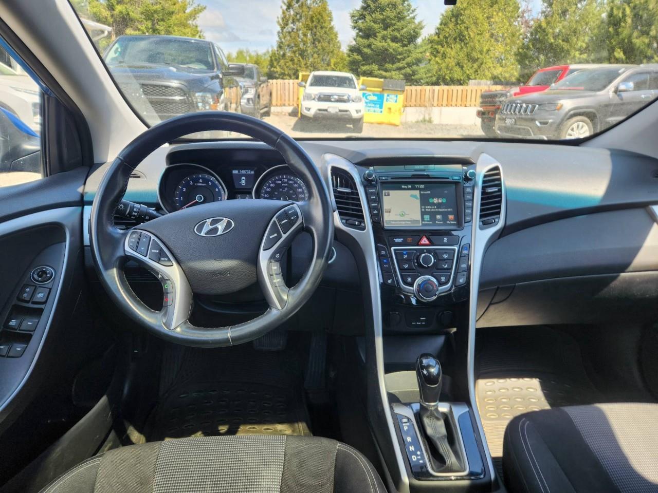 2017 Hyundai Elantra GT GLS Tech (A6) 4dr Hatchback Photo