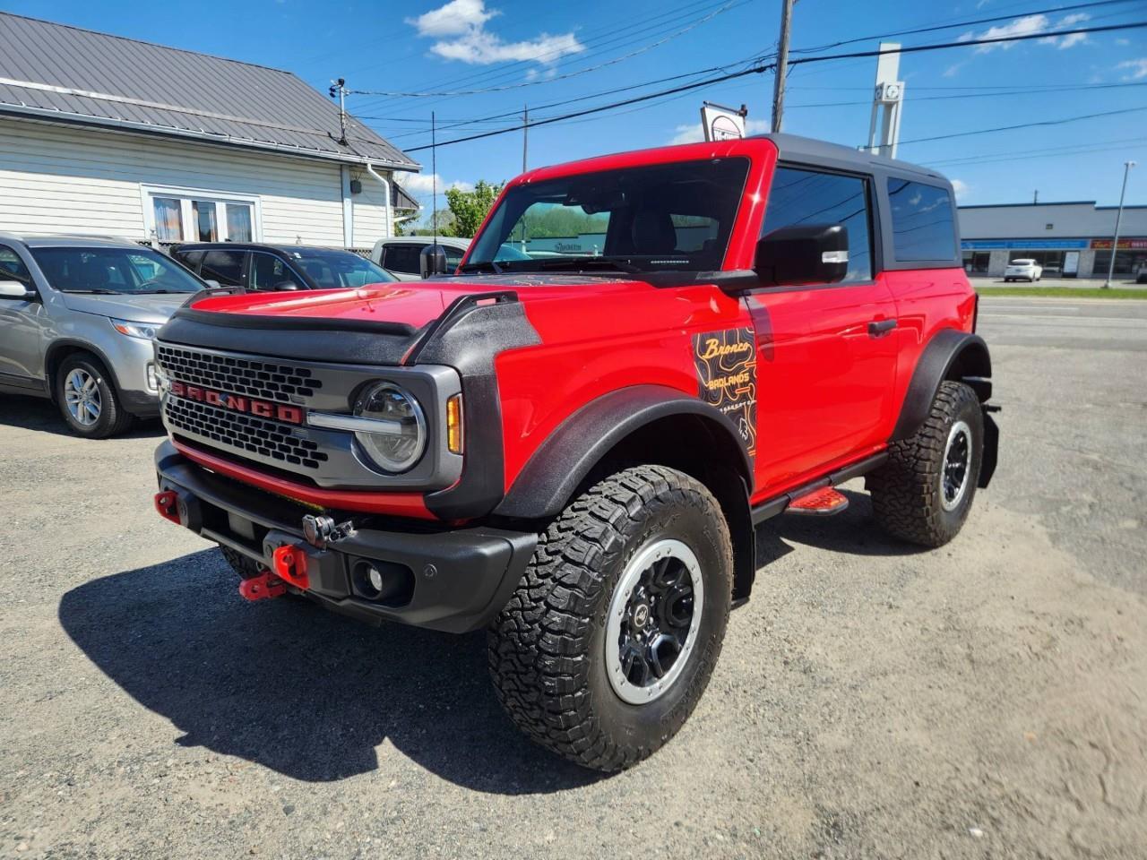 2023 Ford Bronco Badlands 2dr 4x4 Photo