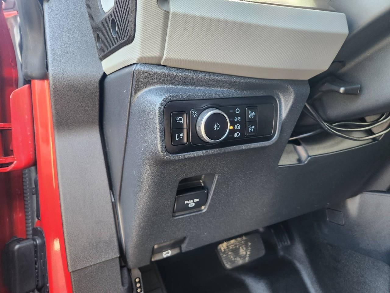 2023 Ford Bronco Badlands 2dr 4x4 Photo