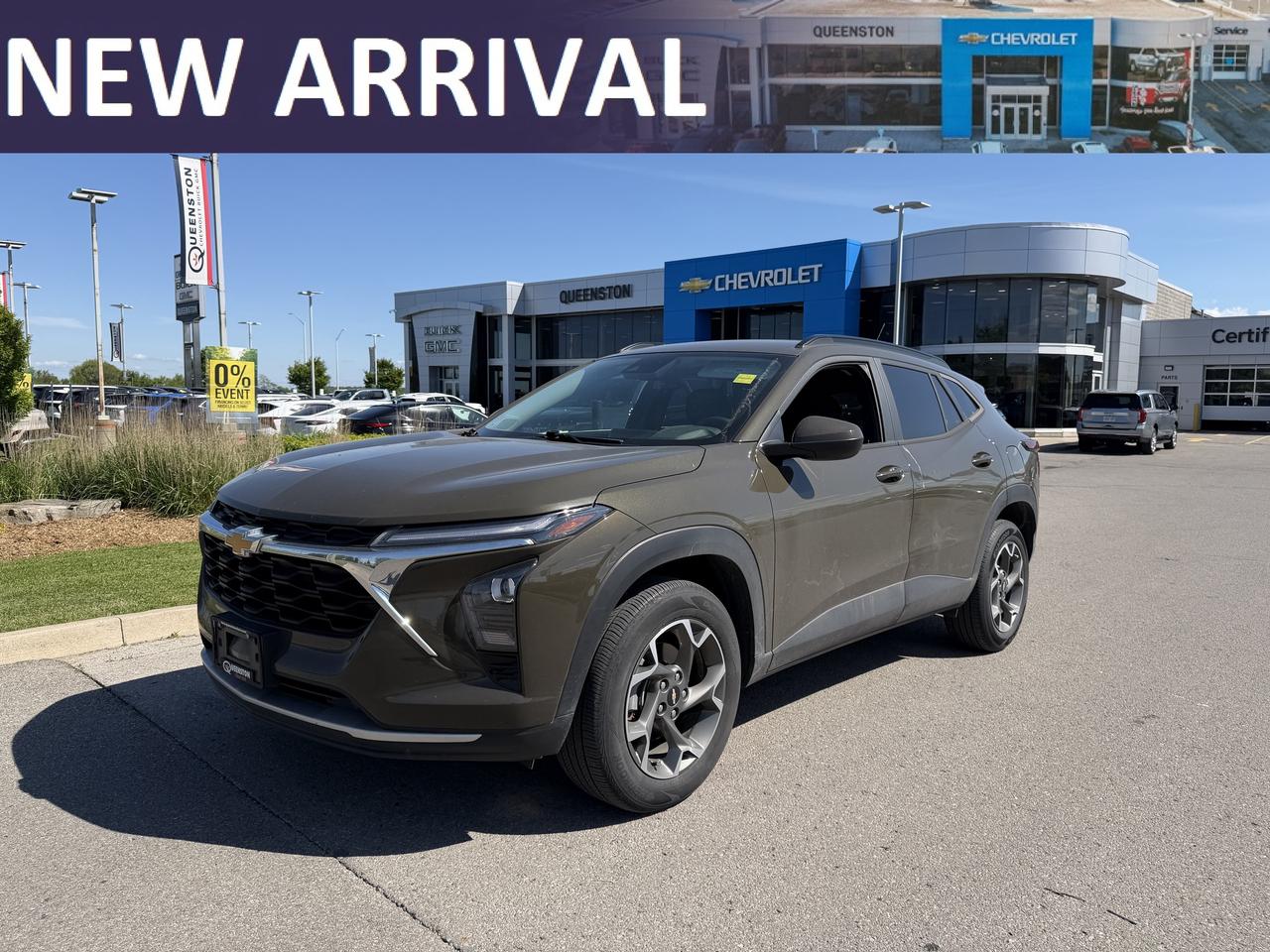 2024 Chevrolet Trax LT   CLEAN CARFAX   ONE OWNER   APPLE CARPLAY Photo0