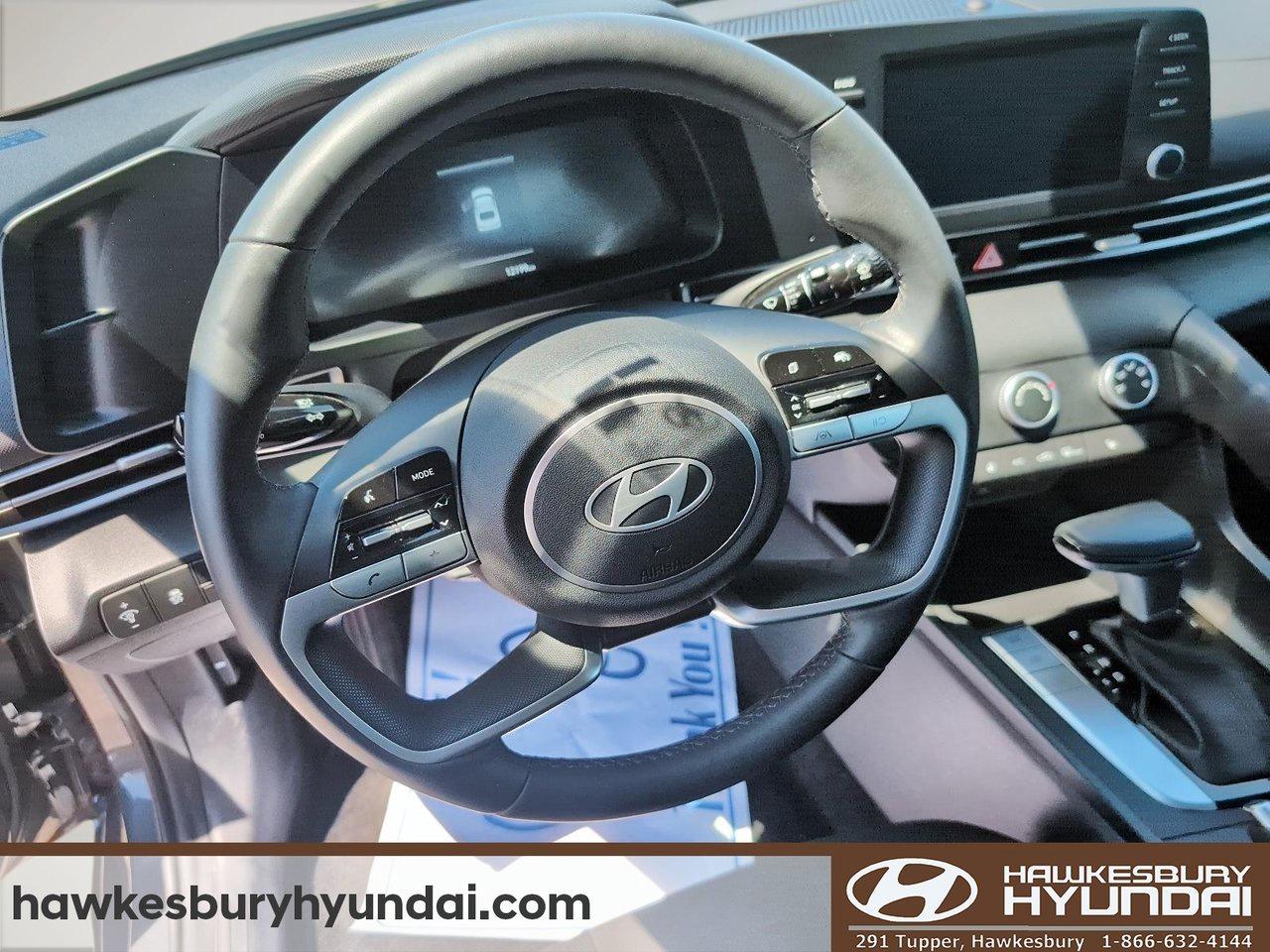 2025 Hyundai Elantra Preferred Photo