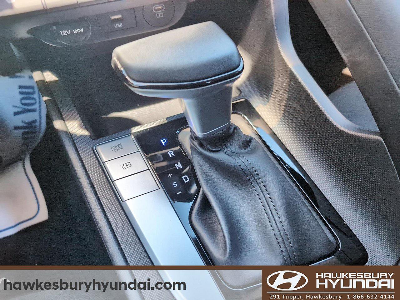 2025 Hyundai Elantra Preferred Photo