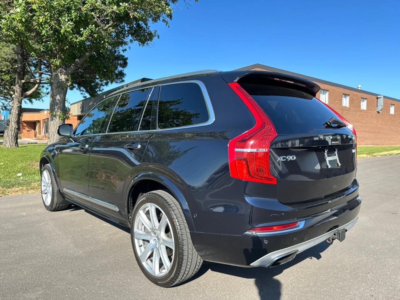 2017 Volvo XC90 AWD 5dr T6 Inscription 7-Passenger Photo4
