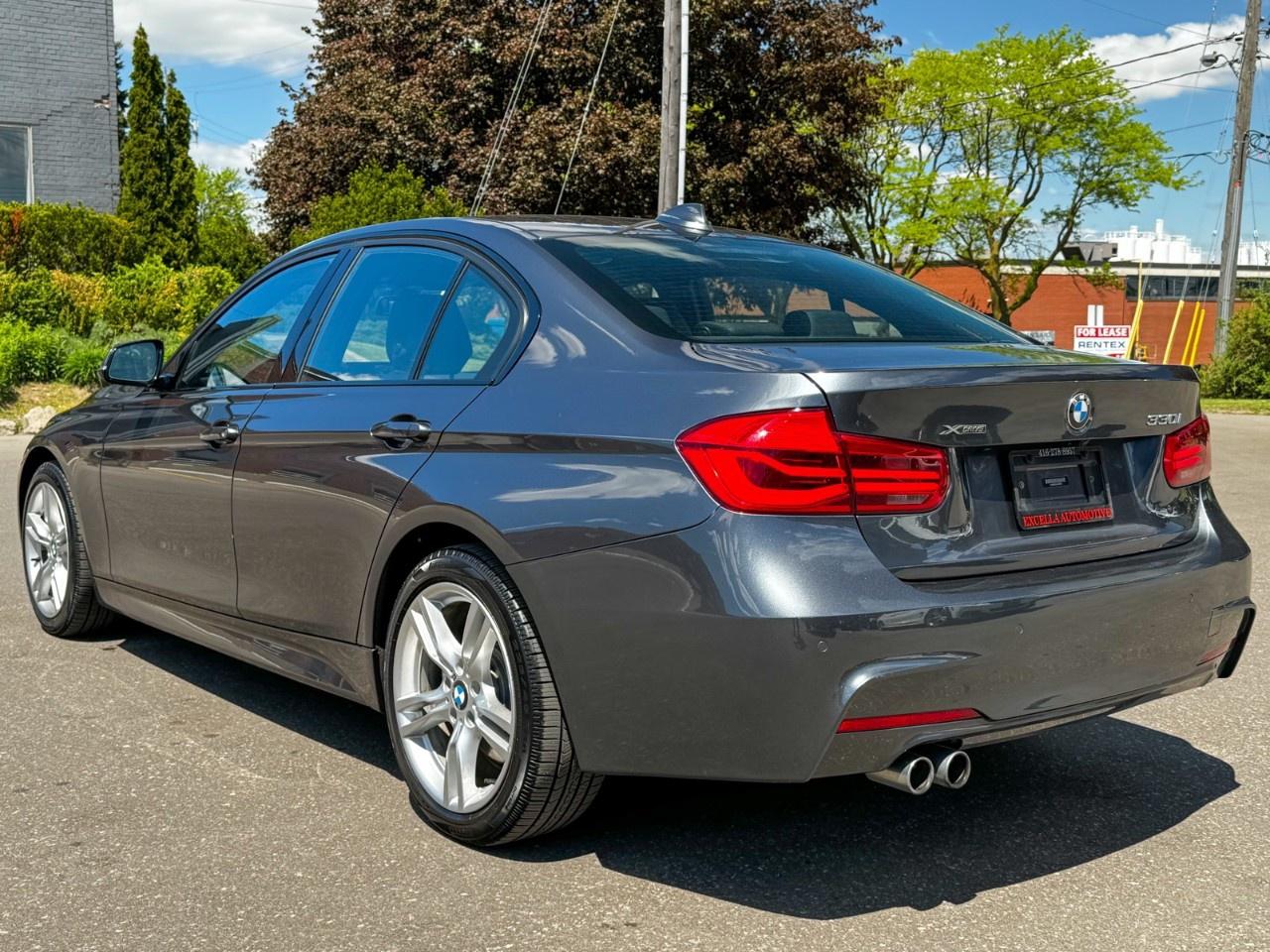 2018 BMW 3 Series 330i xDrive Sedan Photo