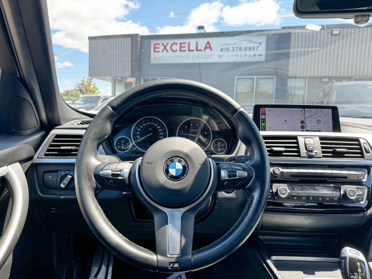 2018 BMW 3 Series 330i xDrive Sedan Photo