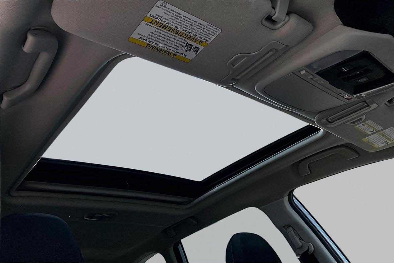 2023 Subaru Forester TOURING AWD   NO ACCIDENT   REMOTE START   SUNROOF Photo