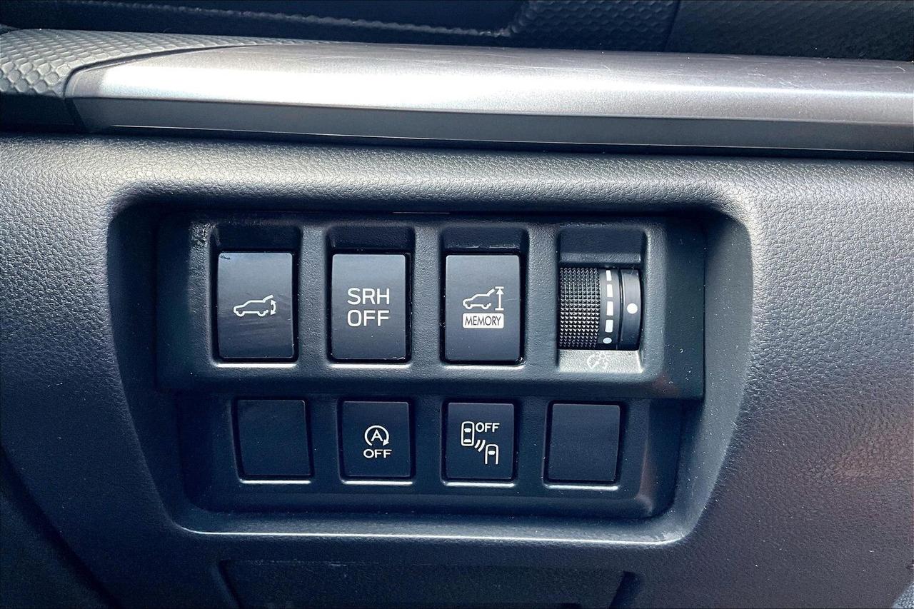 2023 Subaru Forester TOURING AWD   NO ACCIDENT   REMOTE START   SUNROOF Photo